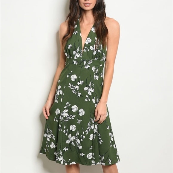 Open back halter midi dress - Picture 2 of 3